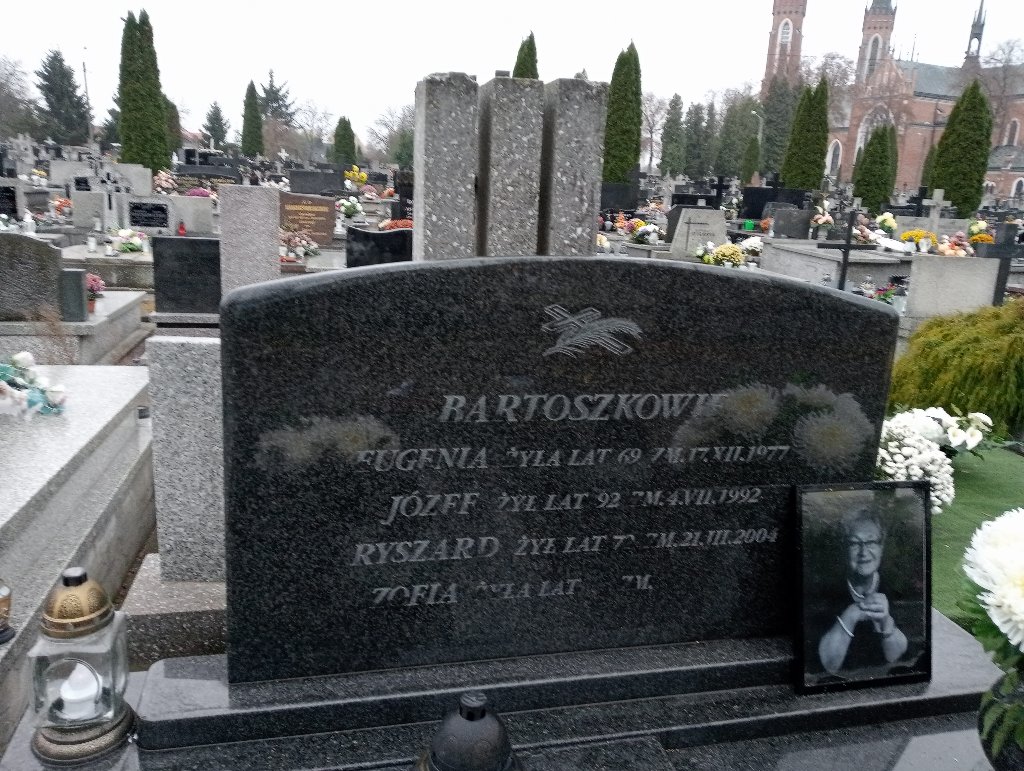 Grób Ryszard Bartoszek