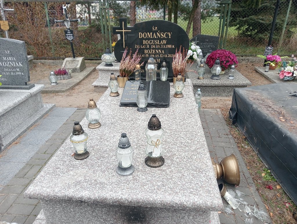 Grób Piotr Domański