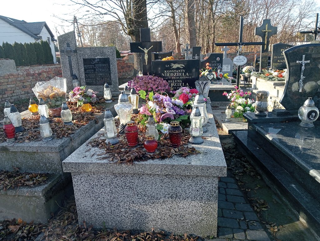 Grób Konstanty Niedziela
