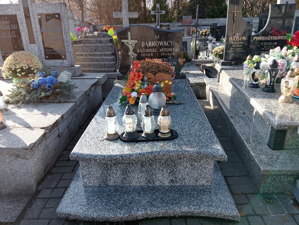 Grób Kazimierz Dąbrowski