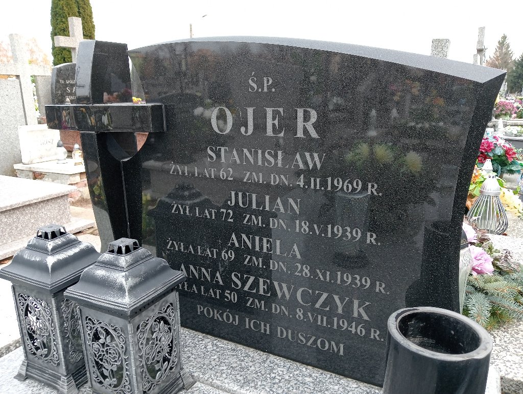 Grób Stanisław Ojer