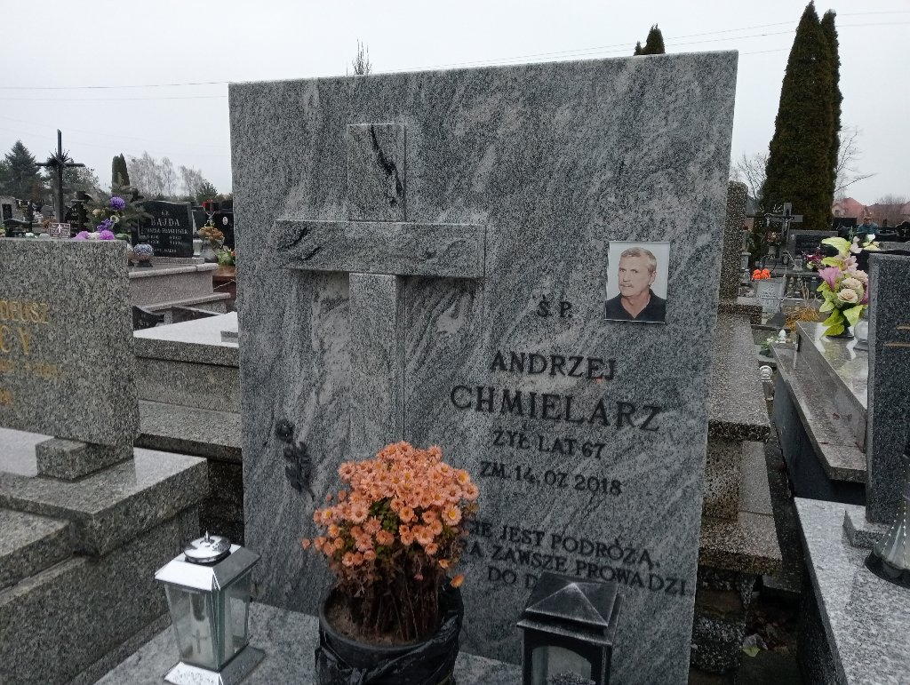 Grób Andrzej Chmielarz