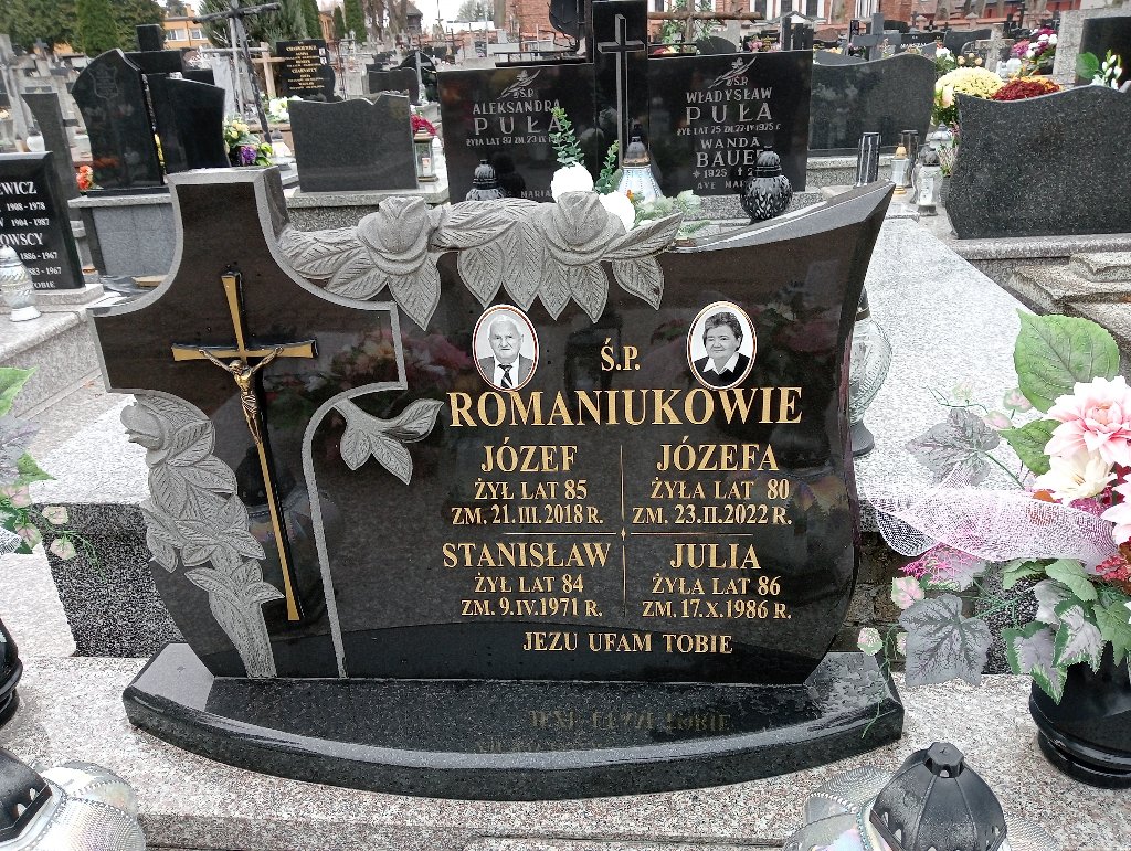 Grób Józef Romaniuk