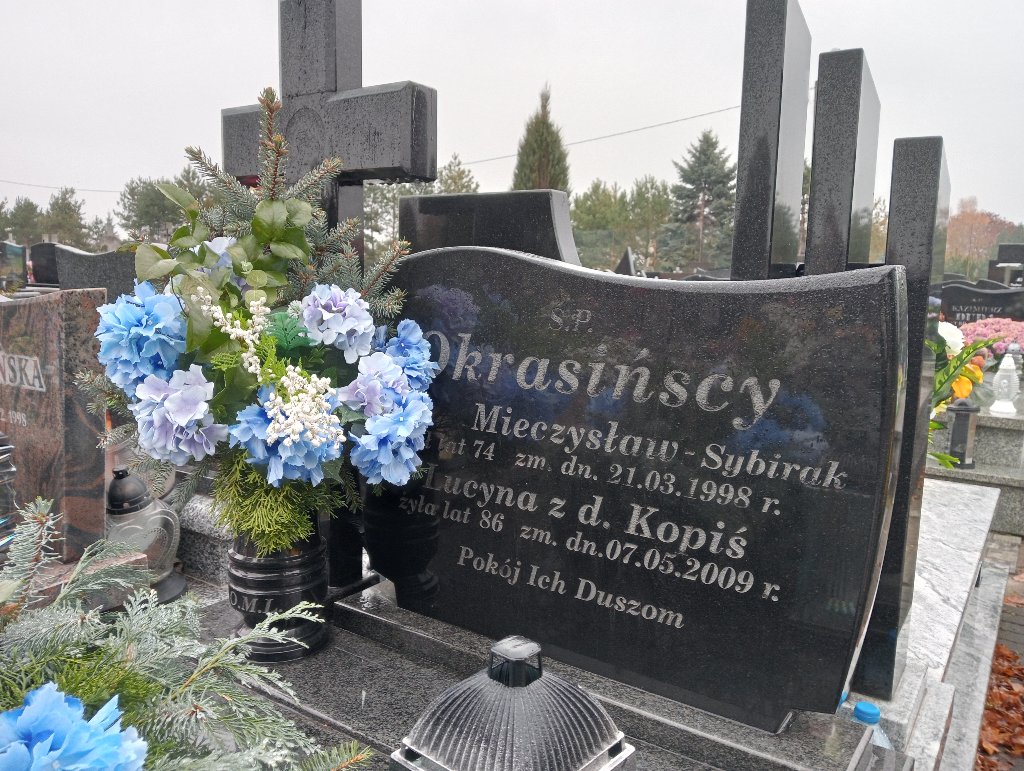 Grób Mieczysław Okrasiński