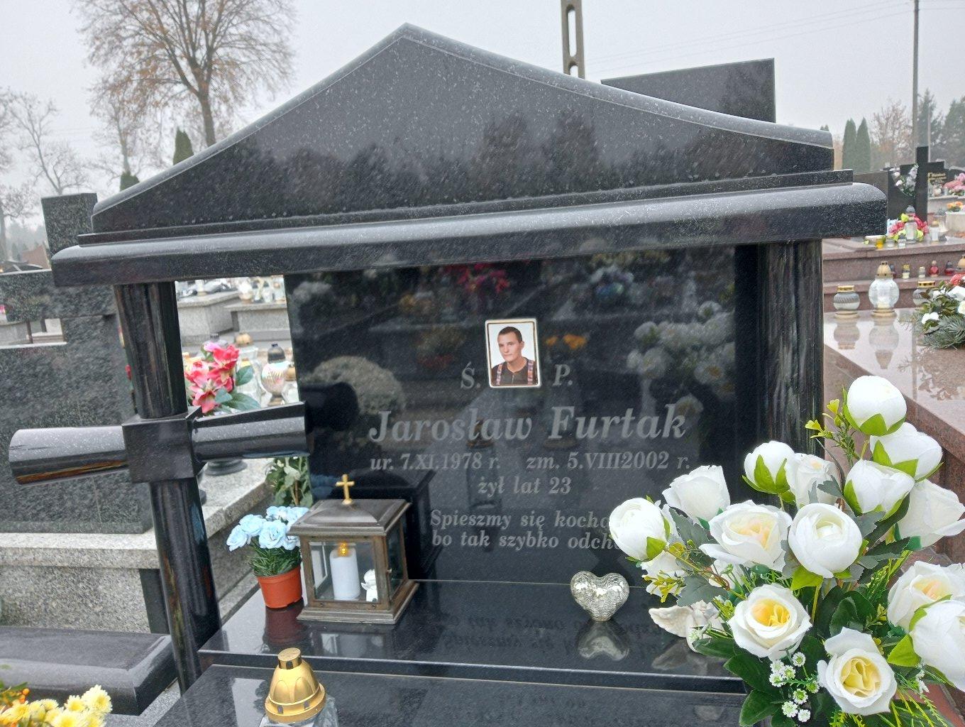 Grób Jarosław Furtak